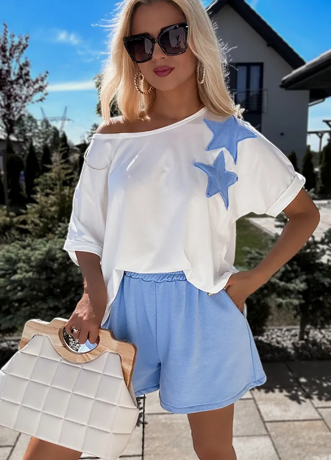 Letni komplet w sportowym stylu biała bluzka z gwiazdkami + niebieskie spodenki BAWEŁNIANY - N253