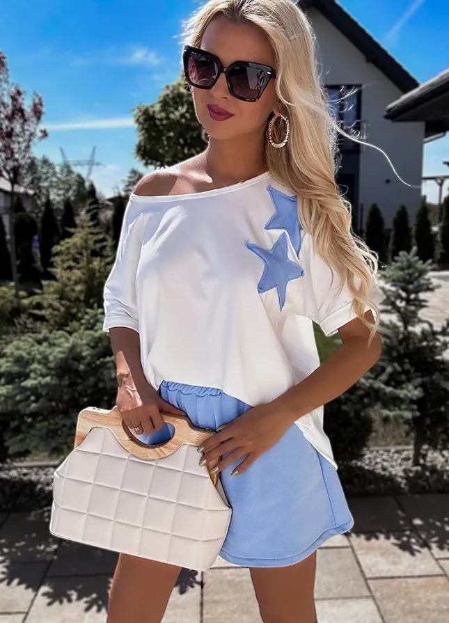 Letni komplet w sportowym stylu biała bluzka z gwiazdkami + niebieskie spodenki BAWEŁNIANY - N253