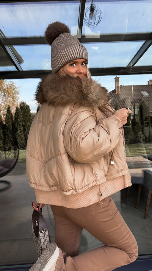 Kurtka na zimę z odpinanym futerkiem BEŻOWA - R223A