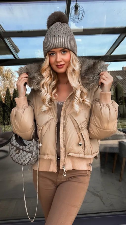 Kurtka na zimę z odpinanym futerkiem BEŻOWA - R223A