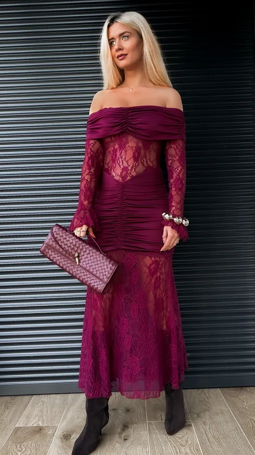 Koronkowa maxi sukienka w stylu hiszpanka BORDOWA - R269A