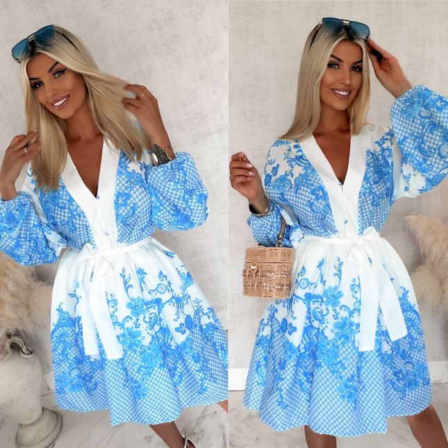Elegancka bawełniana sukienka w niebieskie kwiaty z wiązaniem OVERSIZE - S036