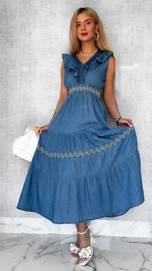 Miękka jeansowa MAXI sukienka na ramiączkach BLUE JEANS - P695