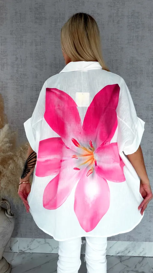 Asymetryczna biała koszula z różowym kwiatem ONE SIZE - R951