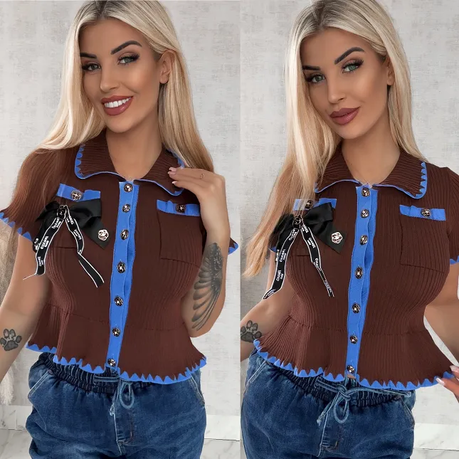 Brązowa dzianinowa bluzka z niebieską lamówką ONE SIZE - R378