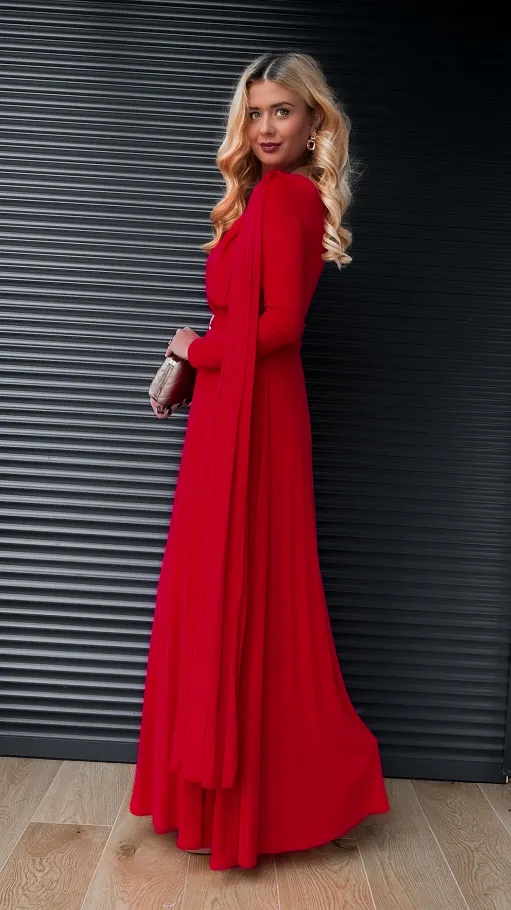 Czerwona super elastyczna MAXI sukienka z paskiem - R390