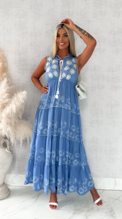 Długa niebieska boho sukienka na lato 100% z wiskozy - S246