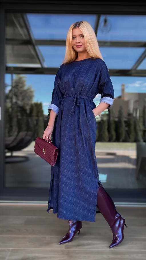 Elastyczna jeansowa MAXI sukienka z rozcięciami i wiązaniem ONE SIZE - R084