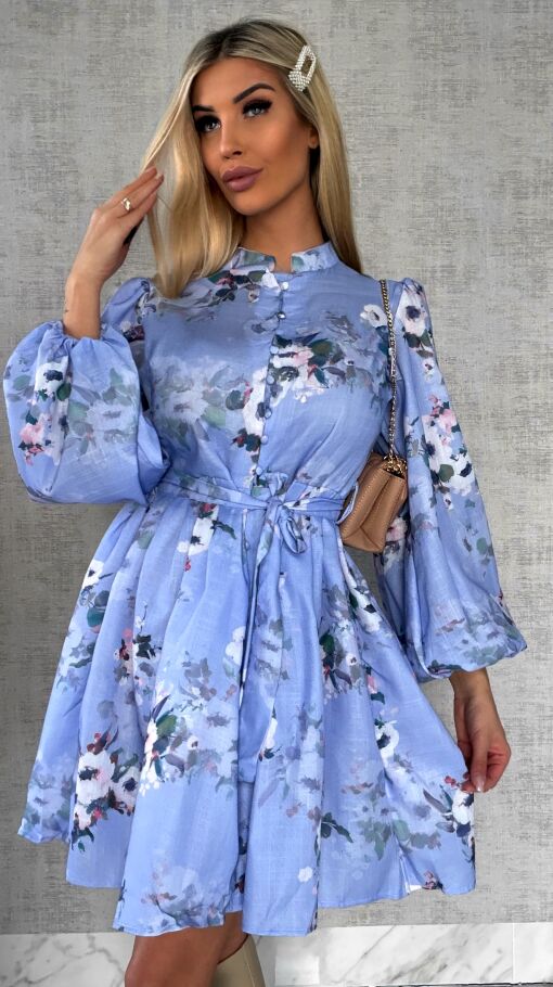 Piękna niebieska sukienka w kwiaty LEN - R480