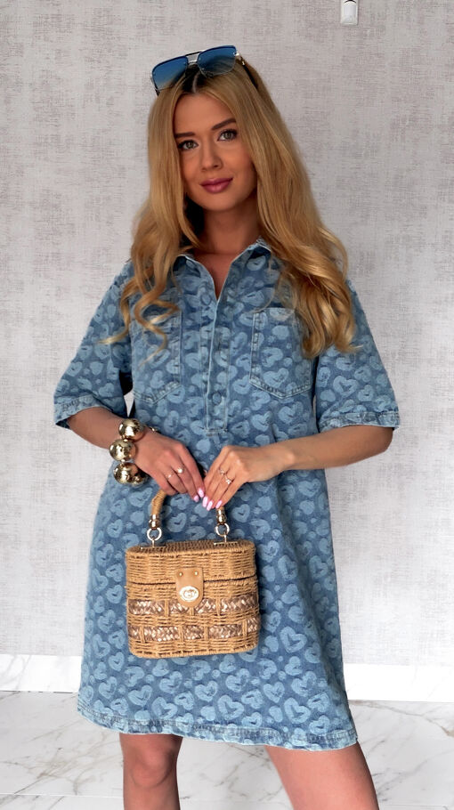 Oryginalna jeansowa sukienka OVERSIZE w serduszka ONE SIZE - S014