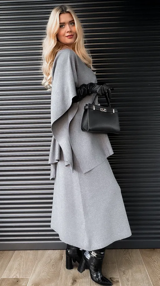 Elegancki dzianinowy komplet tunika + spódnica ONE SIZE szary - R315