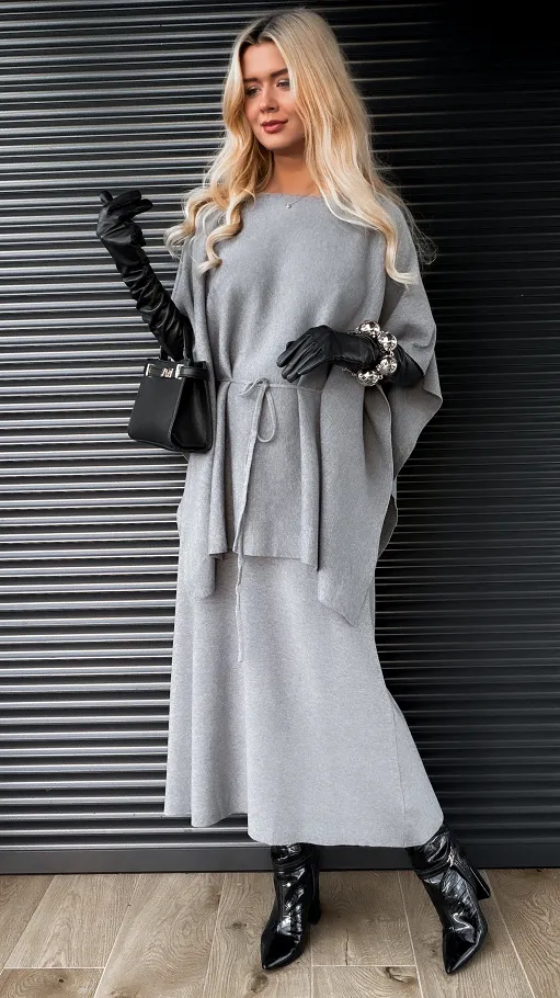 Elegancki dzianinowy komplet tunika + spódnica ONE SIZE szary - R315