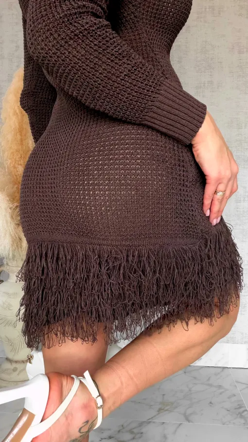 Czekoladowa ażurowa sukienka z frędzlami ONE SIZE - R766