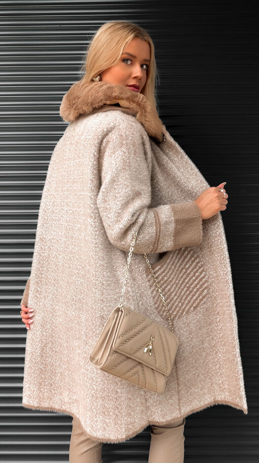 Beżowo melanżowy płaszcz ALPAKA z futerkiem i srebrną nitką ONE SIZE - S403