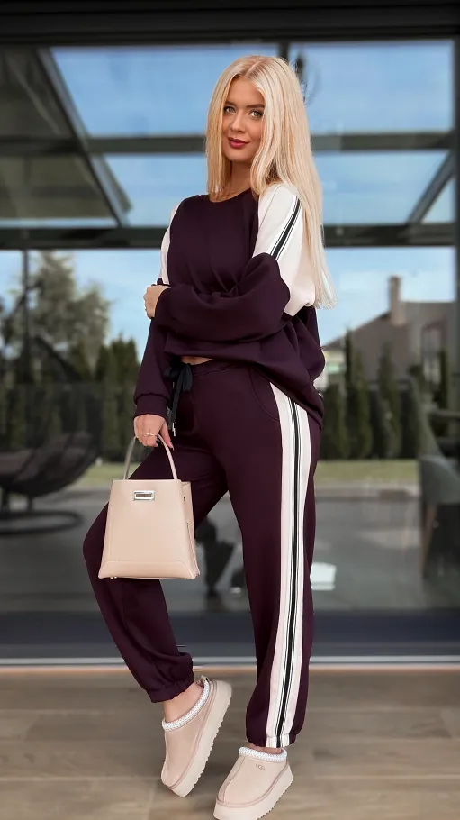 Śliwkowy komplet dresowy z paskami ONE SIZE - R139