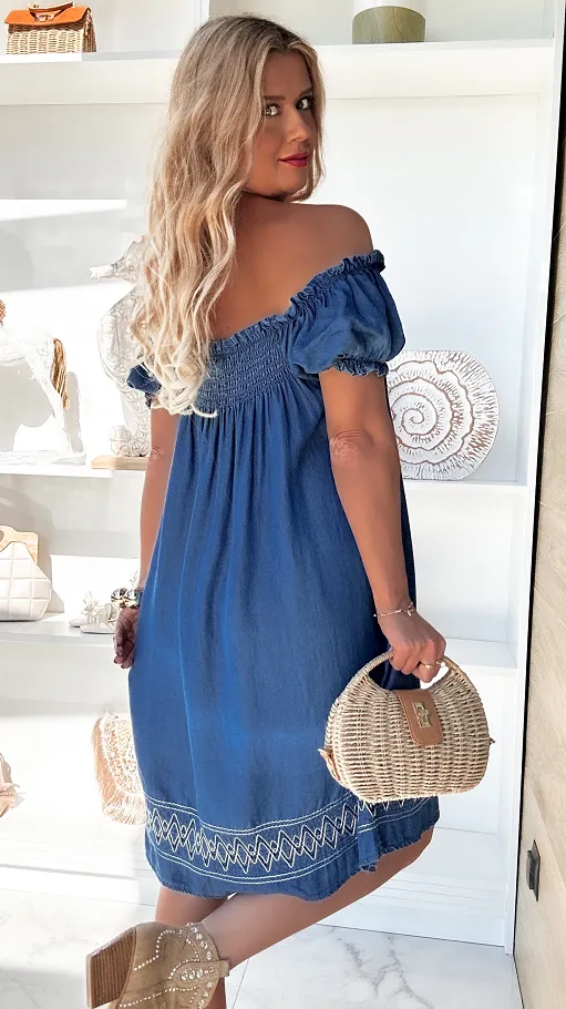 Miękka jeansowa sukienka hiszpanka z haftami ONE SIZE - P879