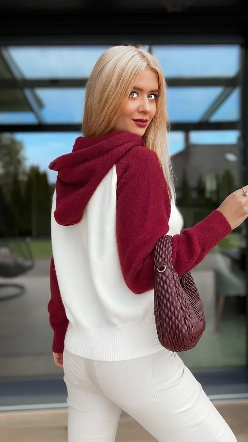 Sweter w stylu bluzy z misiem i kapturem BORDO - R169
