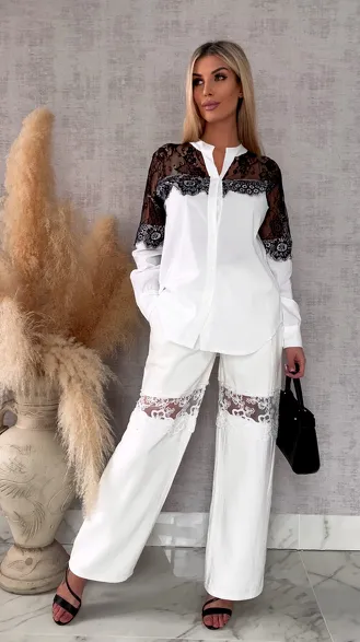 Bawełniana biała koszula z koronkowym dekoltem ONE SIZE - R684