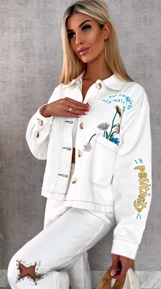 Oryginalna biała katana jeansowa haftowana ONE SIZE - R627