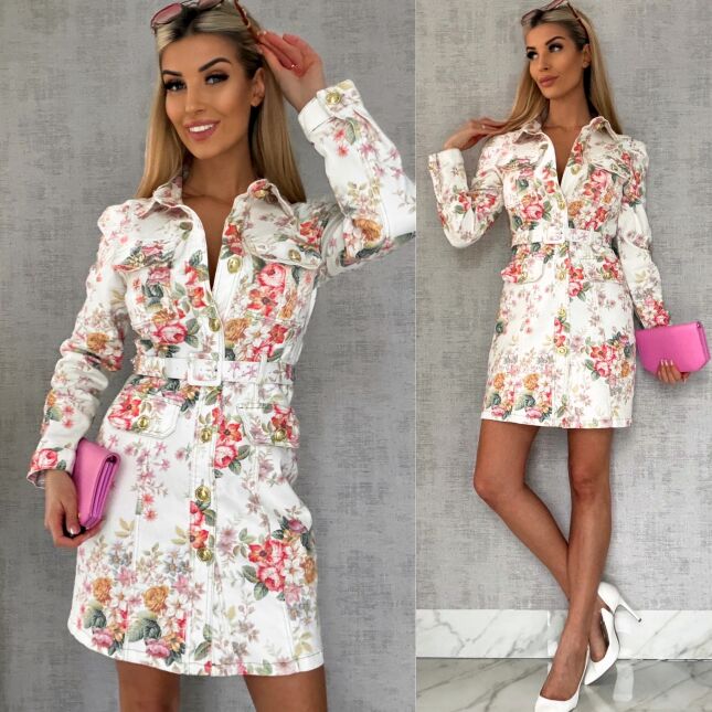 Elastyczna jeansowa sukienka w kolorowe kwiaty WHITE JEANS - R628A