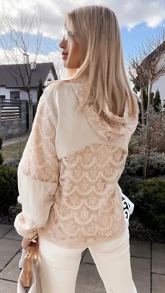 Świetna beżowa bluza na zamek z kapturem ONE SIZE - R822A