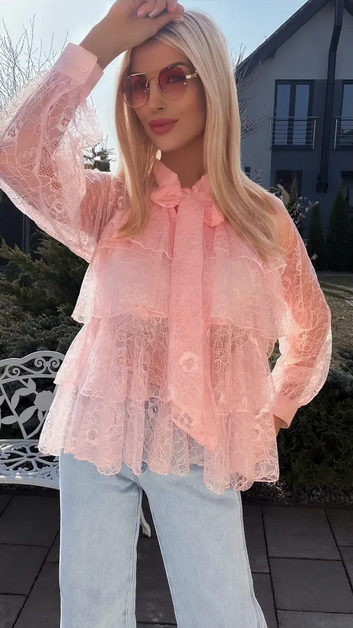 Elegancka różowa bluzka z miękkiej koronki z wiązaniem ONE SIZE - R785