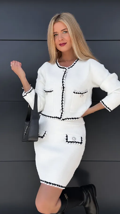 Jesienny elegancki komplet marynarka + spódnica ONE SIZE biały - P980A