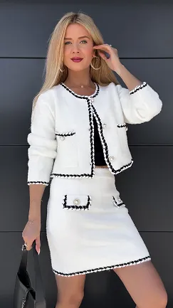 Jesienny elegancki komplet marynarka + spódnica ONE SIZE biały - P980A