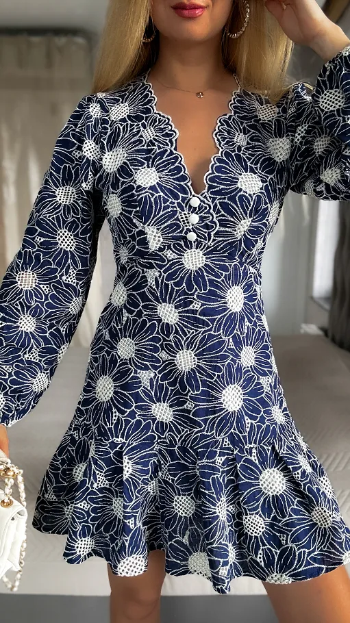 Zjawiskowa sukienka cała haftowana DARK BLUE - P593