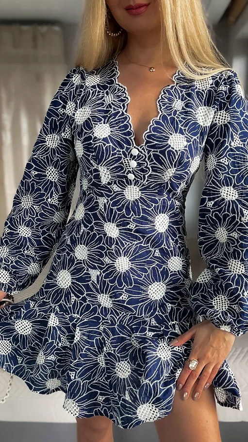 Zjawiskowa sukienka cała haftowana DARK BLUE - P593