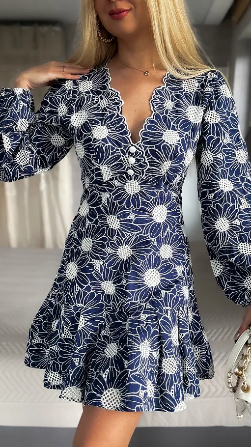 Zjawiskowa sukienka cała haftowana DARK BLUE - P593