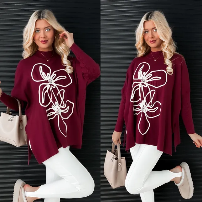 Sweter tunika z półgolfem i artystycznym kwiatem ONE SIZE bordo - R332A