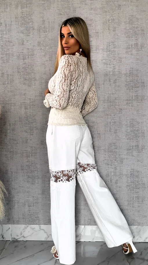 Beżowa bluzka z koronki z różami na rękawach ONE SIZE - R558