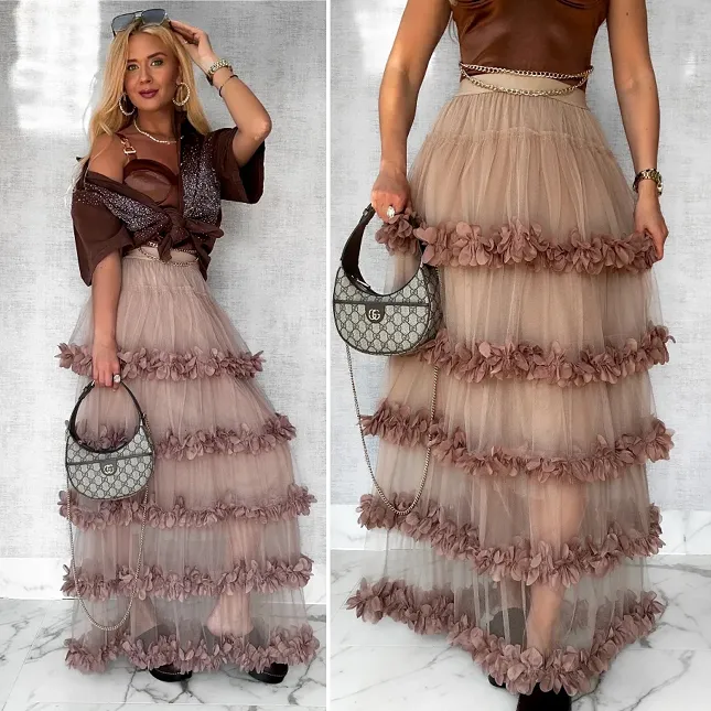 Modna długa spódnica tiulowa z kwiatuszkami ONE SIZE mocca - P573B