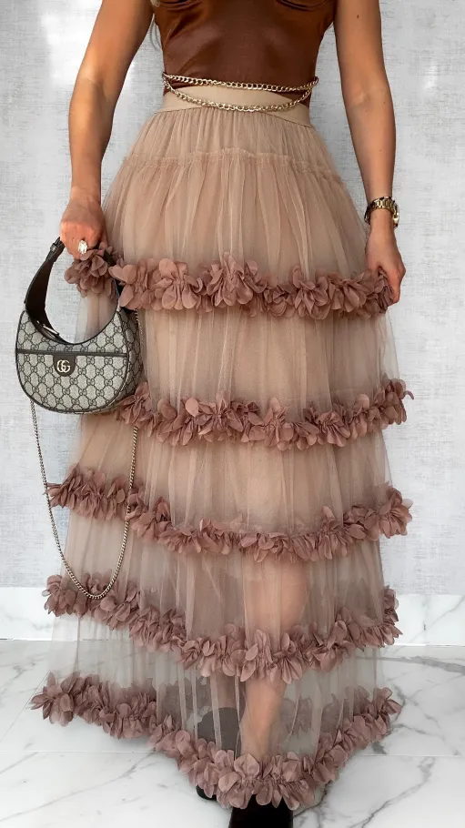 Modna długa spódnica tiulowa z kwiatuszkami ONE SIZE mocca - P573B