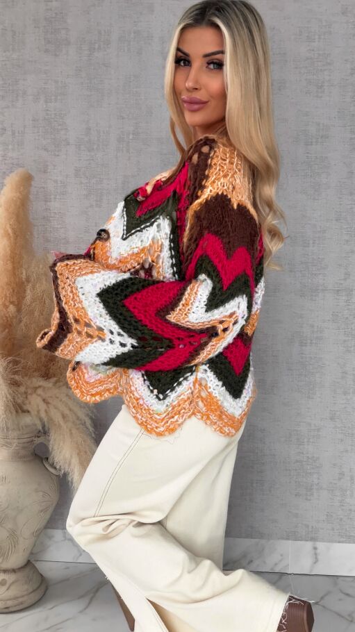 Oryginalny wiosenny sweter z modnymi rękawkami RED one size - R699