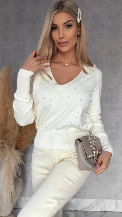 Elegancki sweter ECRU z perłami ONE SIZE wiskoza - R652