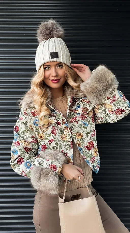 Premium kurtka haftowana w kolorowe kwiaty z futerkiem BEŻOWA - R308