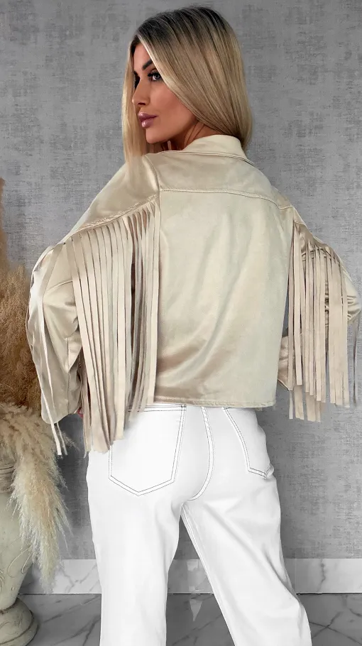 Zamszowa kurtka na wiosnę z frędzlami ONE SIZE jasno beżowa - R559