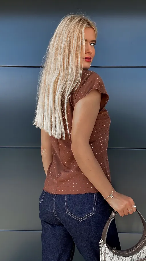 Czekoladowa bluzka w mini cyrkonie ONE SIZE - P866
