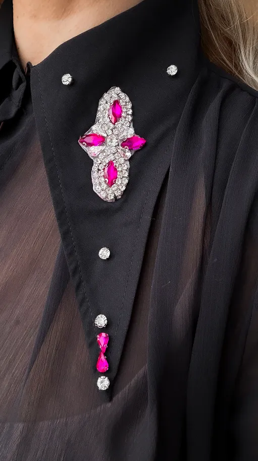 Czarna bluzka MGIEŁKA zdobiony kołnierzyk - R346