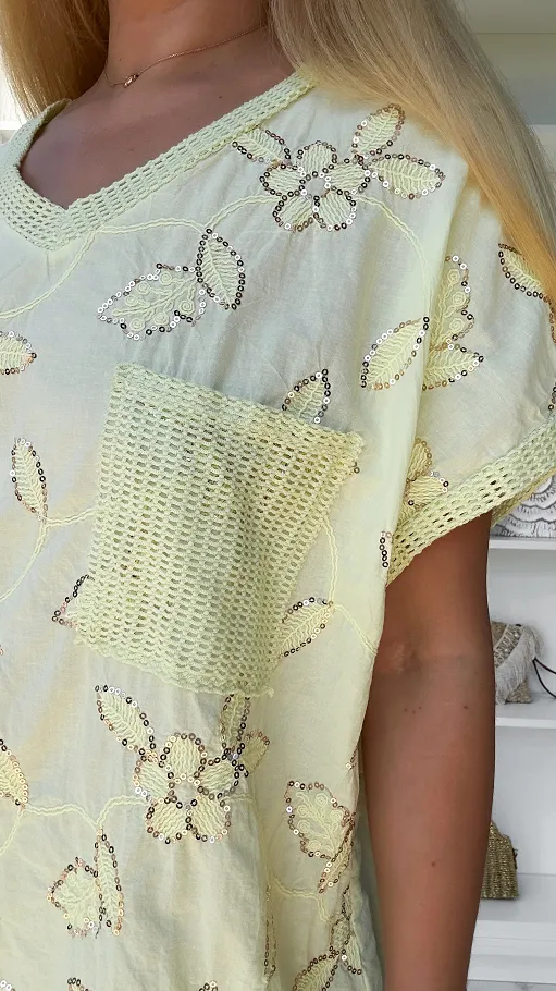 Bawełniana bluzka w haftowane cekinowe kwiaty ONE SIZE cytrynowa - P914A