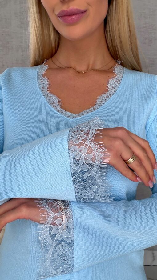 Wiosenna dzianinowy bluzka z koronką i dzwonami ONE SIZE blue - R681B