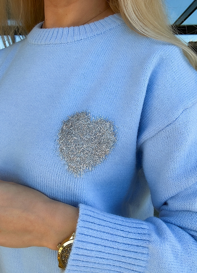 Niebieski sweterek na wiosnę ze srebrnym serduszkiem - M741A