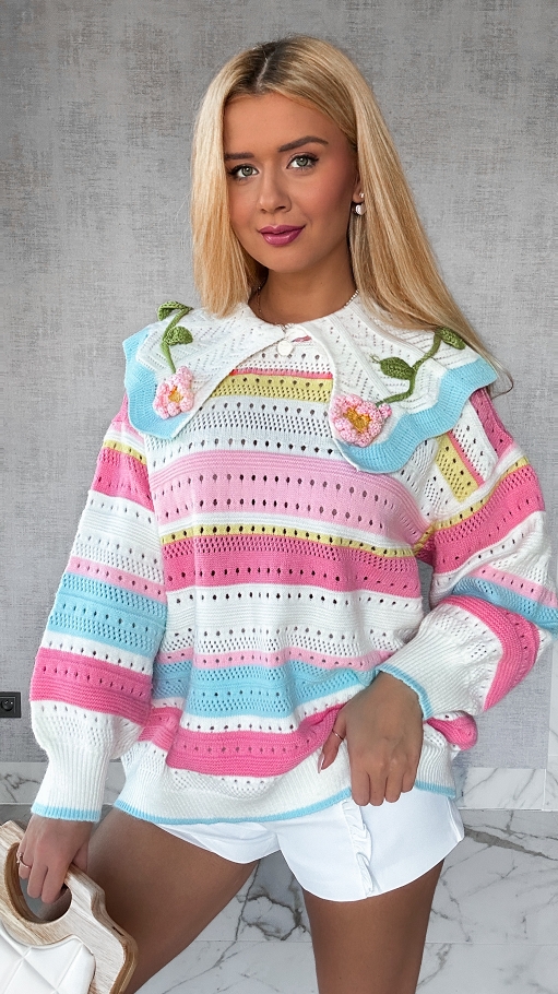 Stylowy luźny sweter z pięknym kołnierzykiem PREMIUM - P177