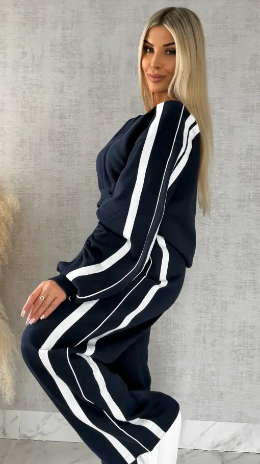 Bawełniany DRES w granatowym kolorze z białymi wstawkami - R474