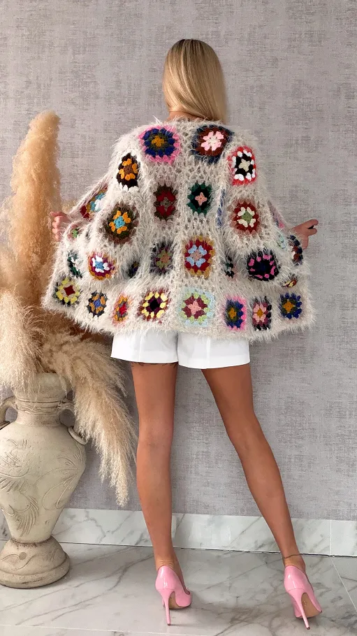 Oryginalny puszysty kardigan szydełkowy na wiosną ONE SIZE - R716