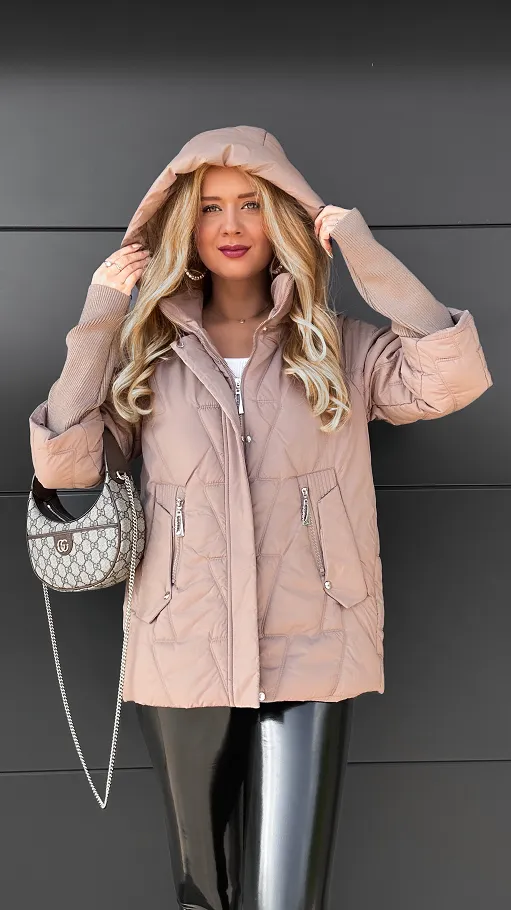 Lekka kurtka zimowa z kapturem i odpinanymi ściągaczami na rękawach FANGO - R012A