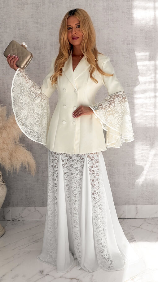 Elegancka marynarka z koronkowymi rękawami WHITE OFF - S047