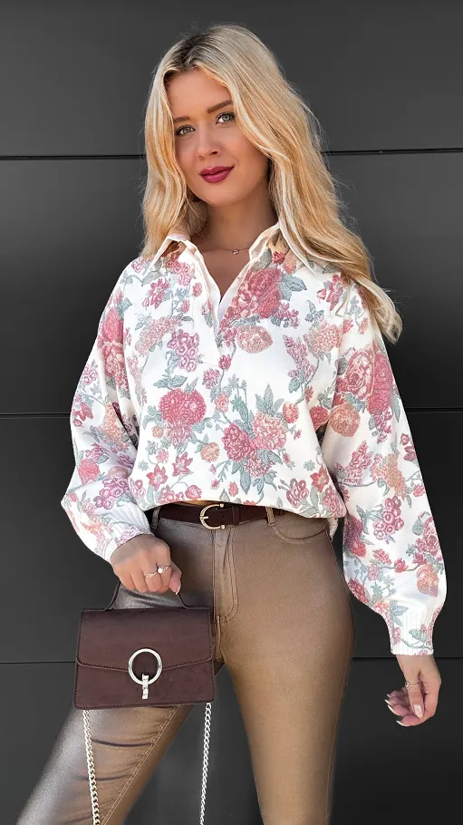 Piękny sweter z wiskozy cały w kwiaty ONE SIZE - R093
